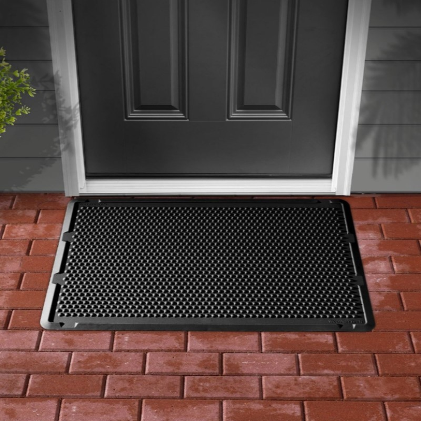 OUTDOOR MAT - (BLACK)