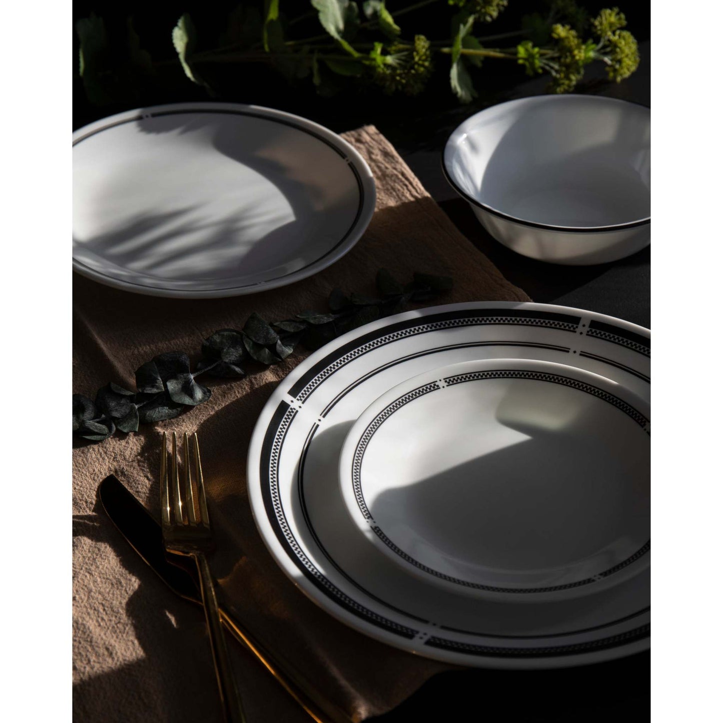 BRASSERIE CLASSIC 18PC DINNERWARE SET