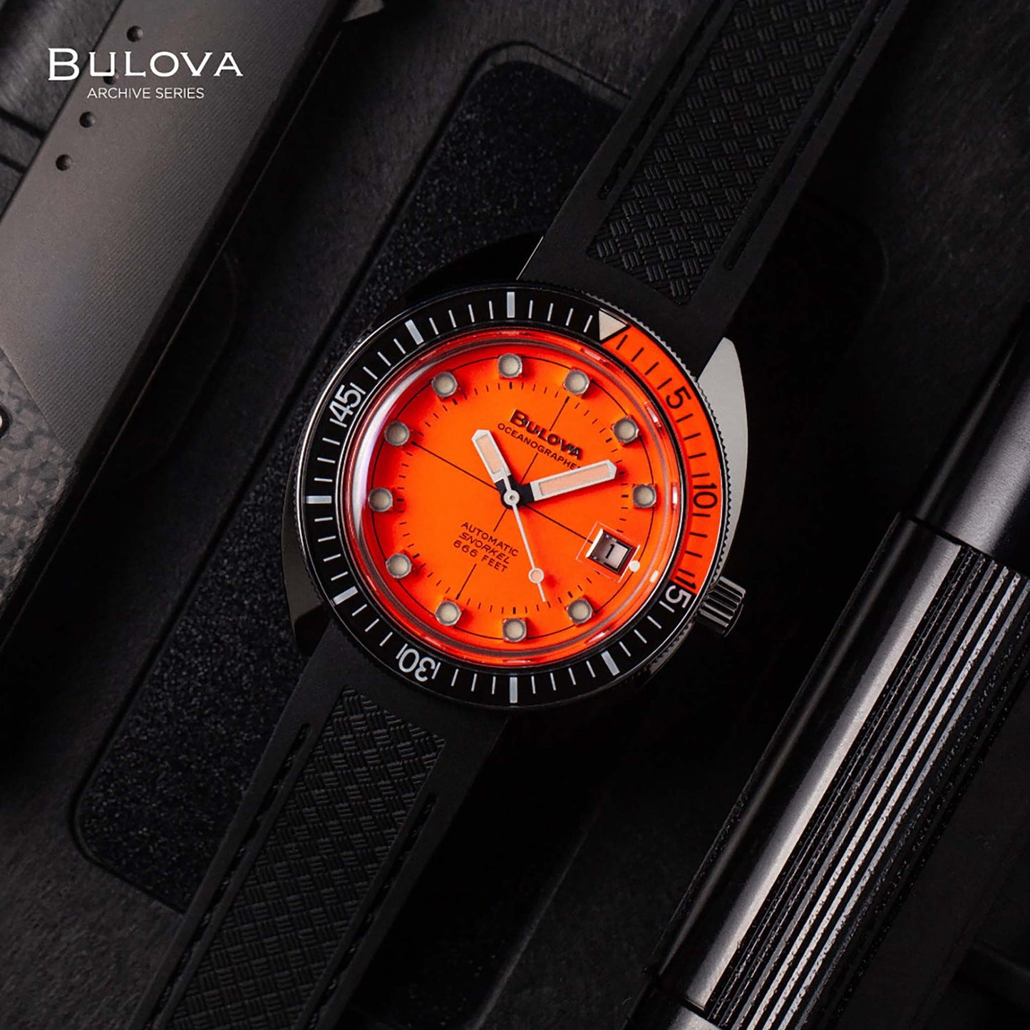 MENS DEVIL DIVER & STRAP WATCH