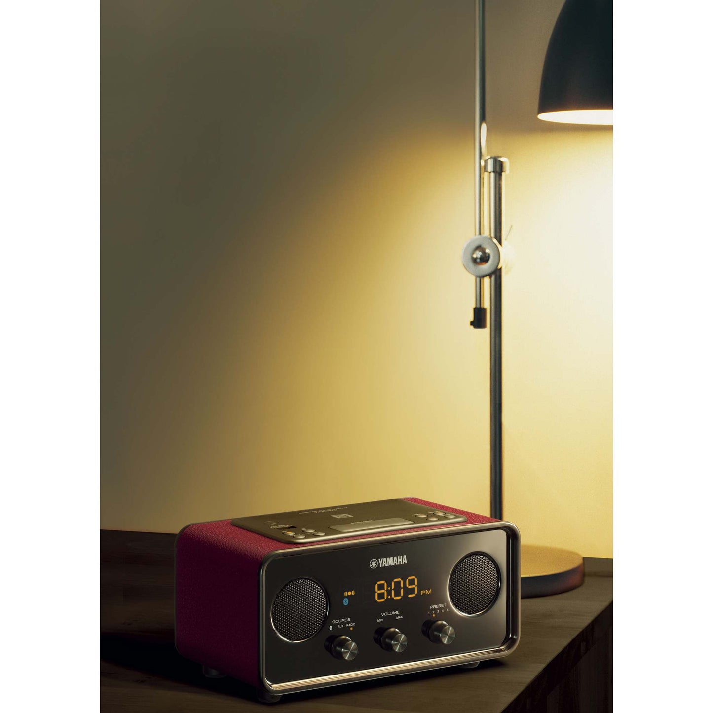 COMPACT DESKTOP AUDIO PLAYER