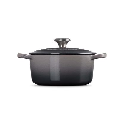 2QT SIGNATURE CAST IRON ROUND DUTCH OVEN OYSTER