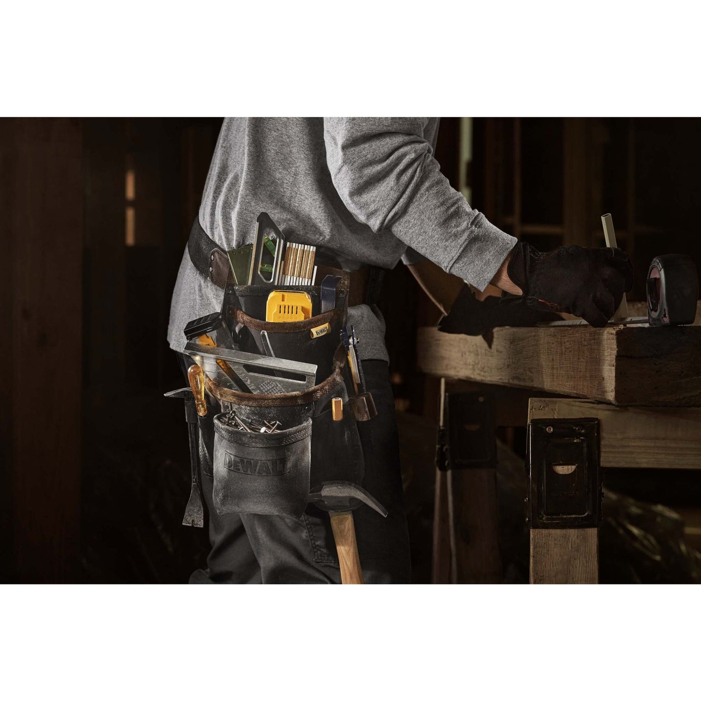 LEATHER TOOL POUCH & BELT