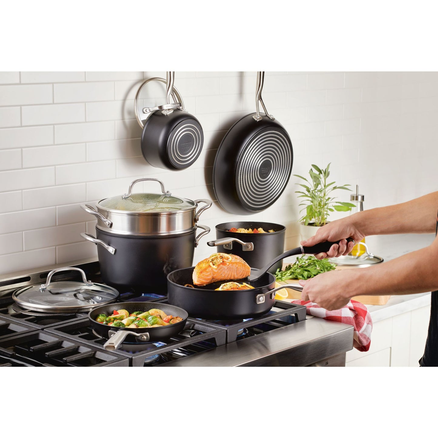 11PC HARD-ANODIZED INDUCTION COOKWARE SET